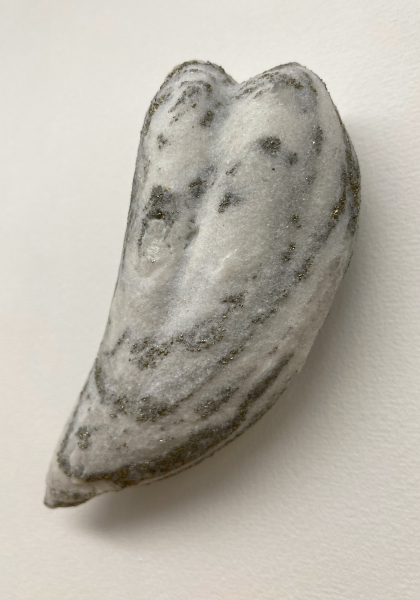 Goldmarmor -Magnet - Herz